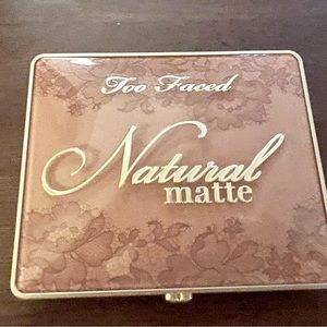 Too Faced Natural Matte eyeshadow palette